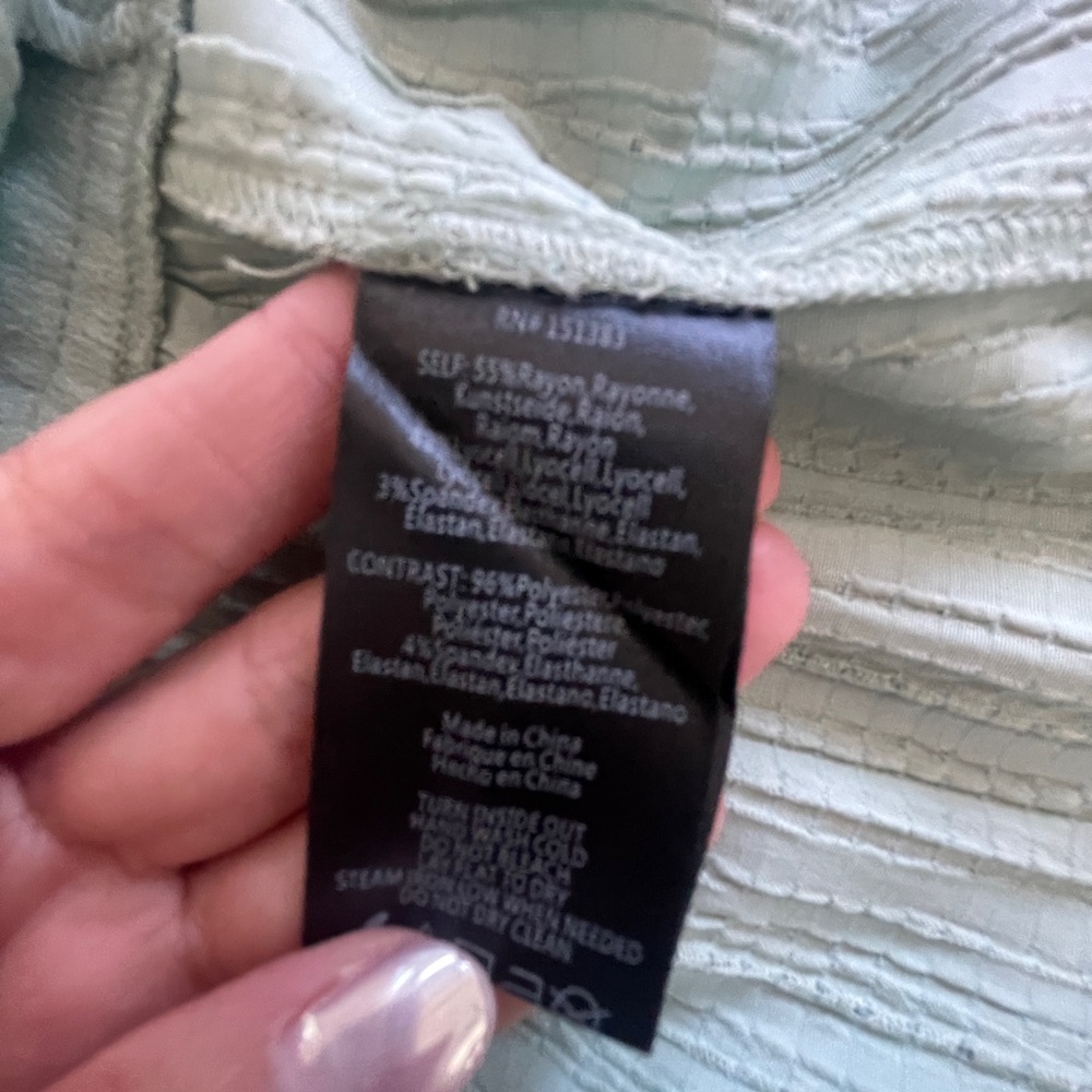 Anthropologie, Current Air Ruffled Peplum Tank in XS, Mint color - Picture 8 of 8